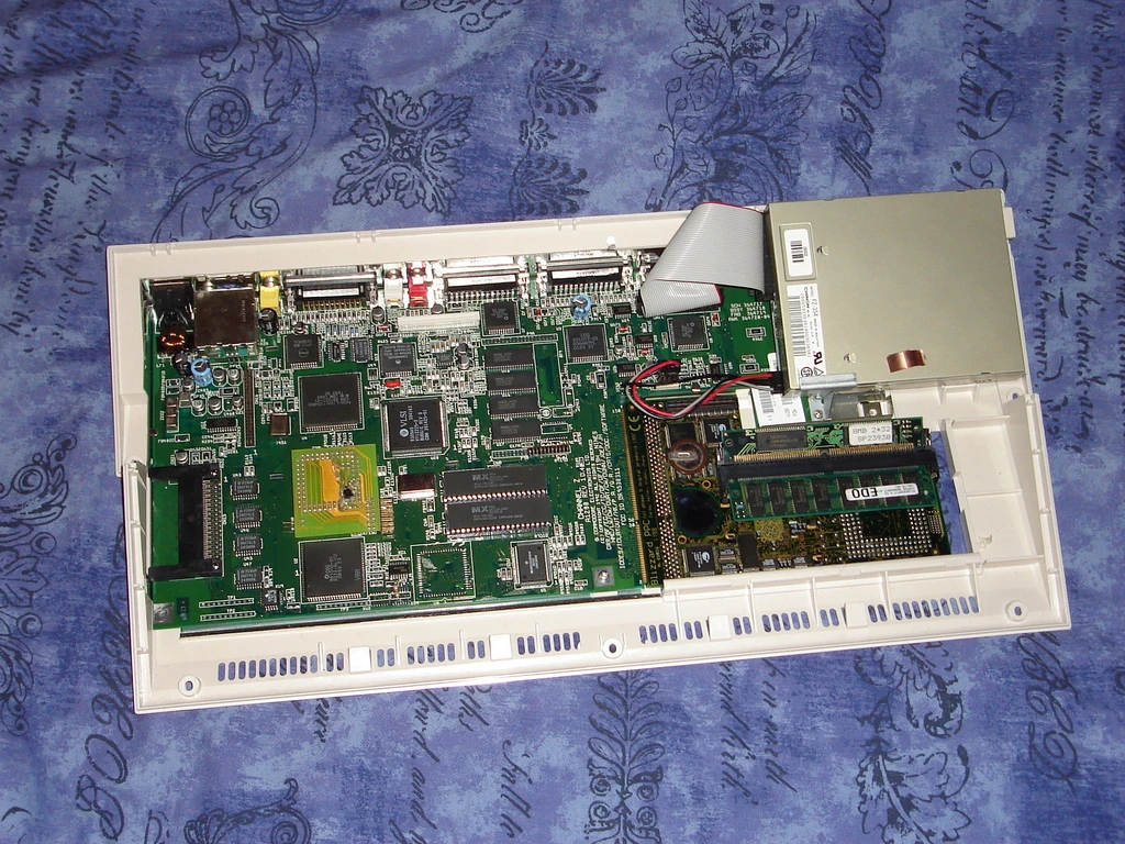 Amiga 1200 | Amipedia | Fandom